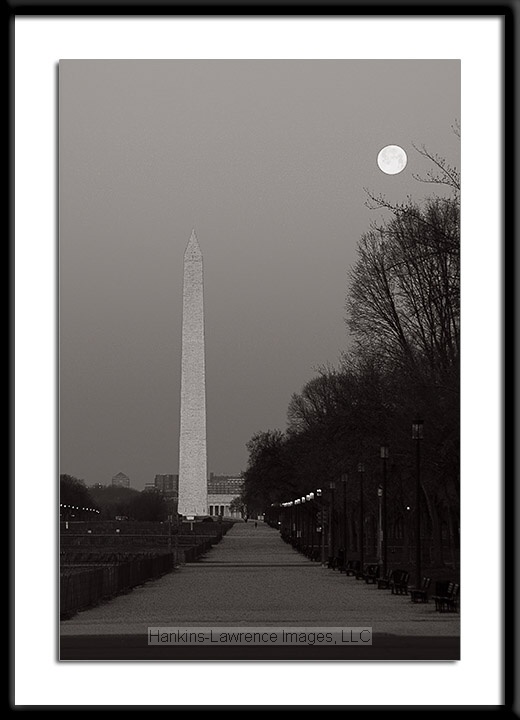 Full Moon Over the Washington Monument