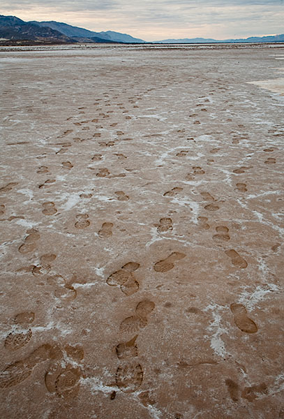 playa_footprints_5366