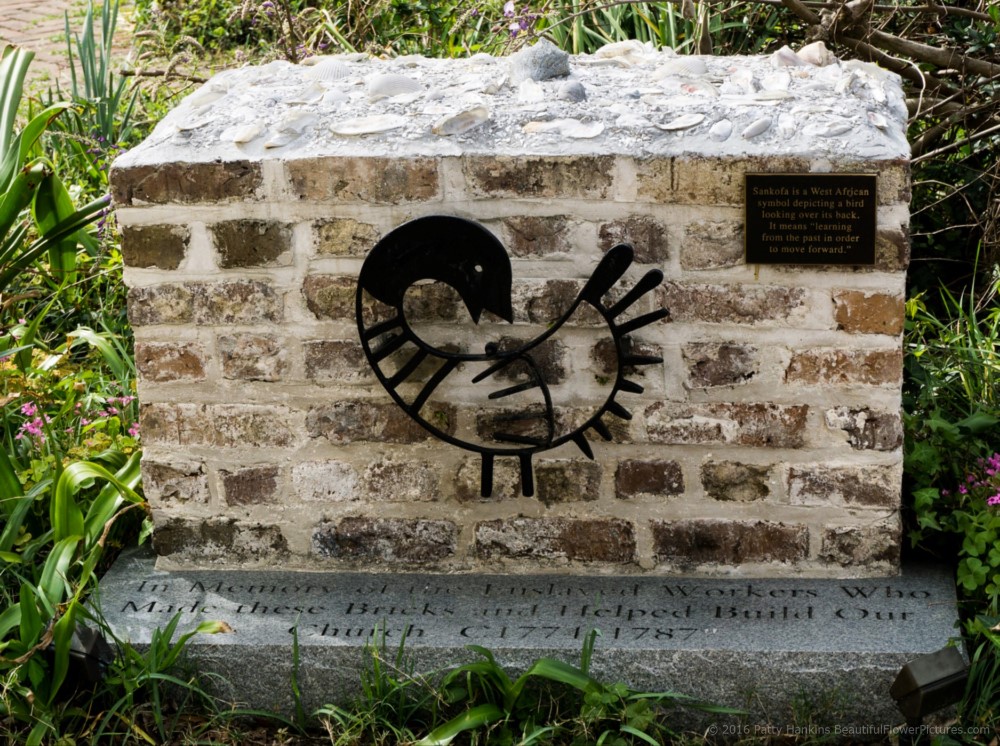 Cemetery of the Unitarian Church, Charleston, SC © 2016 Patty Hankins