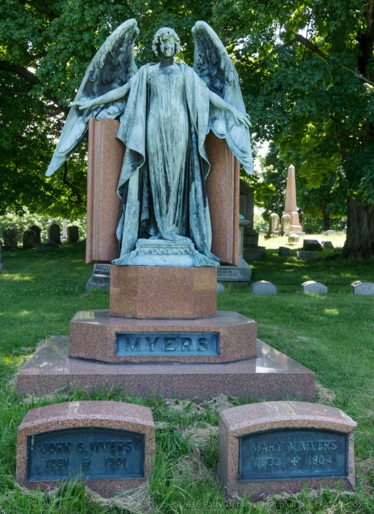 Grave at Albany Rural Cemetery, Menands, New York © 2016 Patty Hankins