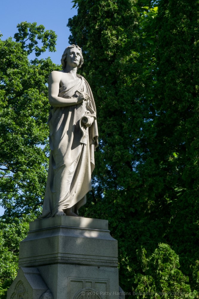 Oakwood Cemetery, Troy, NY © 2016 Patty Hankins