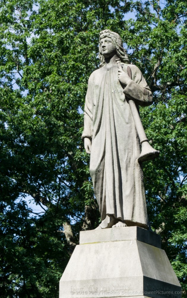 Oakwood Cemetery, Troy, NY © 2016 Patty Hankins