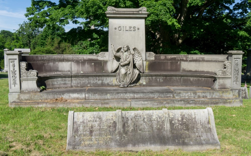 Oakwood Cemetery, Troy, NY © 2016 Patty Hankins