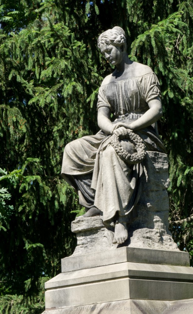 Oakwood Cemetery, Troy, NY © 2016 Patty Hankins