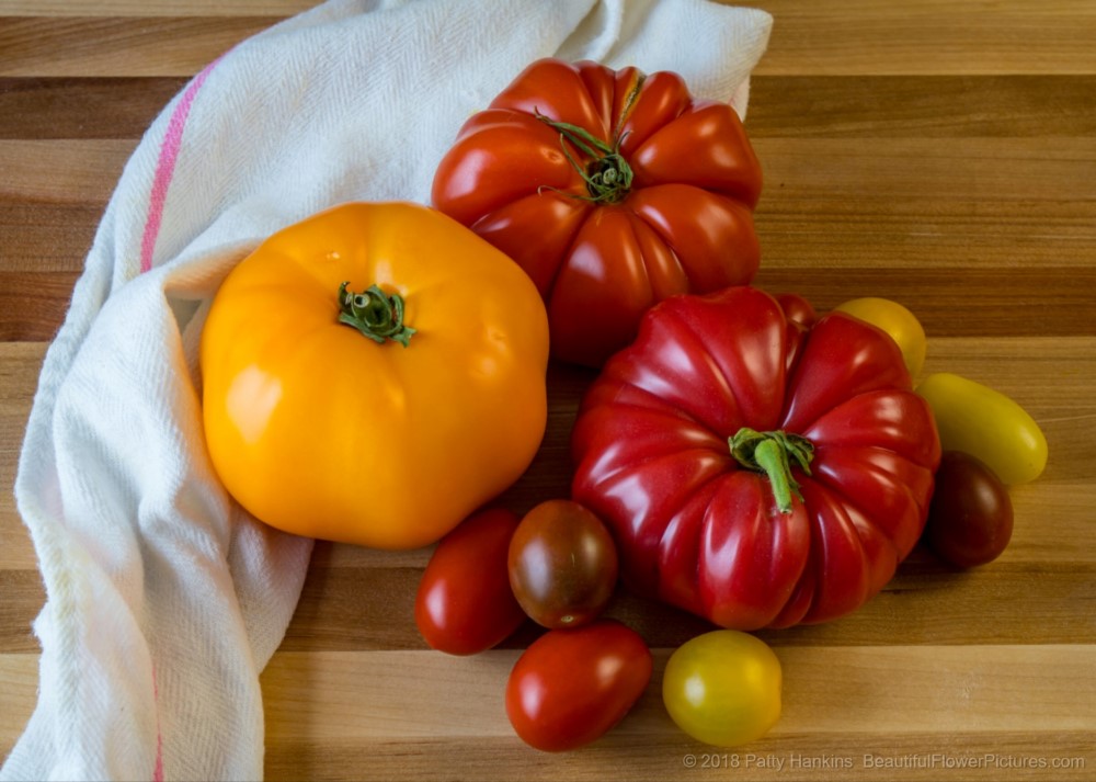 Heirloom Tomatoes © 2018 Patty Hankins