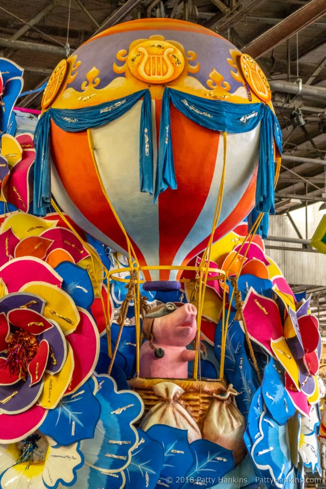 Pig in a Hot Air Balloon at Mardi Gras World, New Orleans © 2018 Patty Hankins