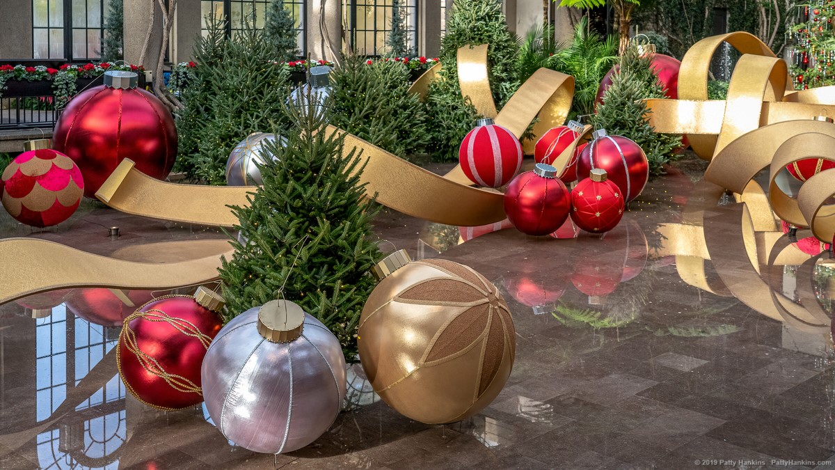 Christmas at Longwood Gardens 2019 - In the Exhibition Hall © 2019 Patty Hankins